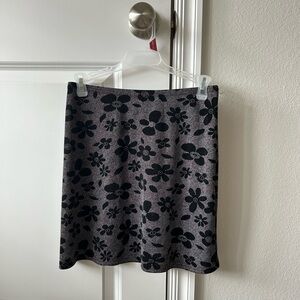 Vintage Express Black and White/Gray Floral Mini Skirt